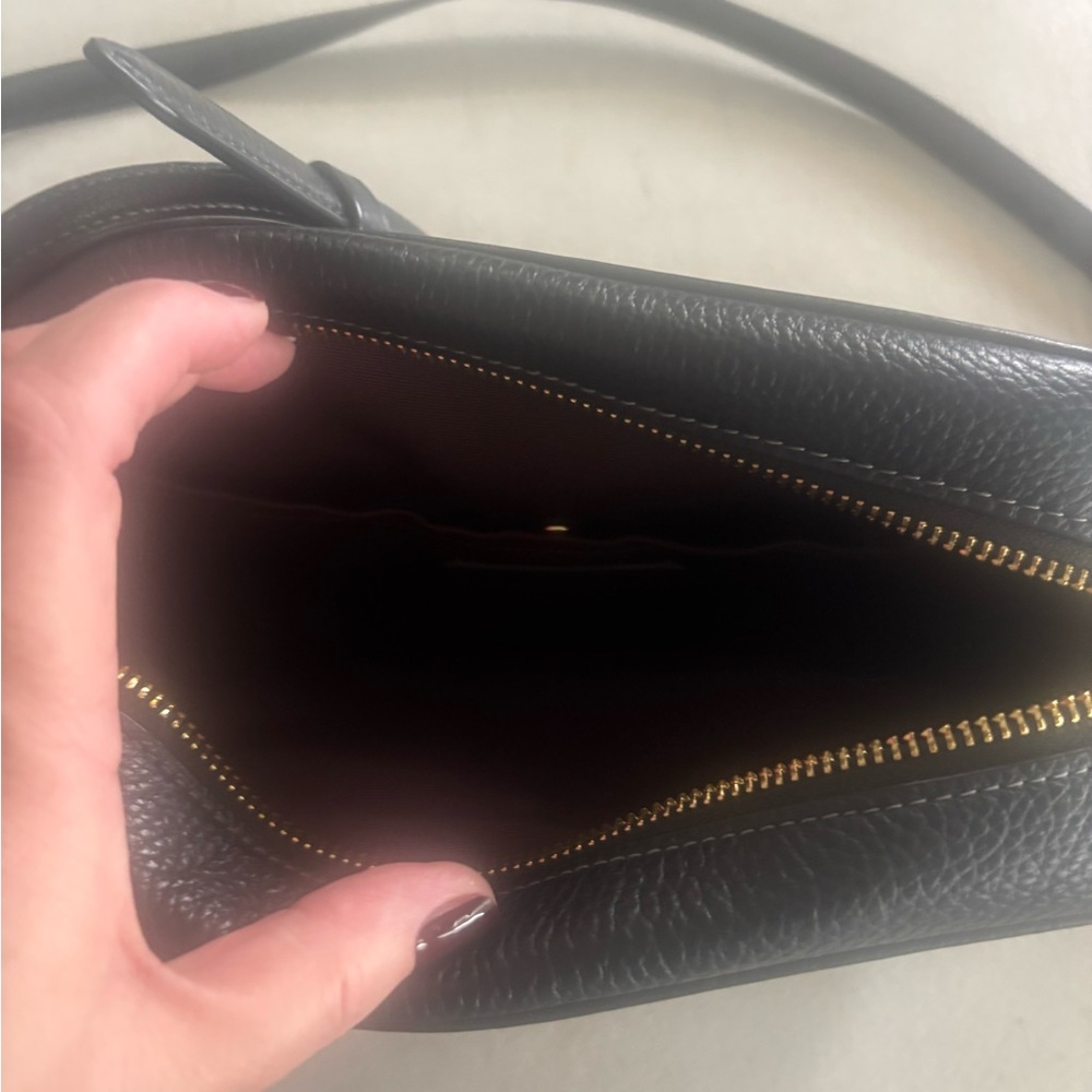 COACH Black Pebbled Leather Crossbody Camera Bag with Gold Logo - Picture 3 of 3